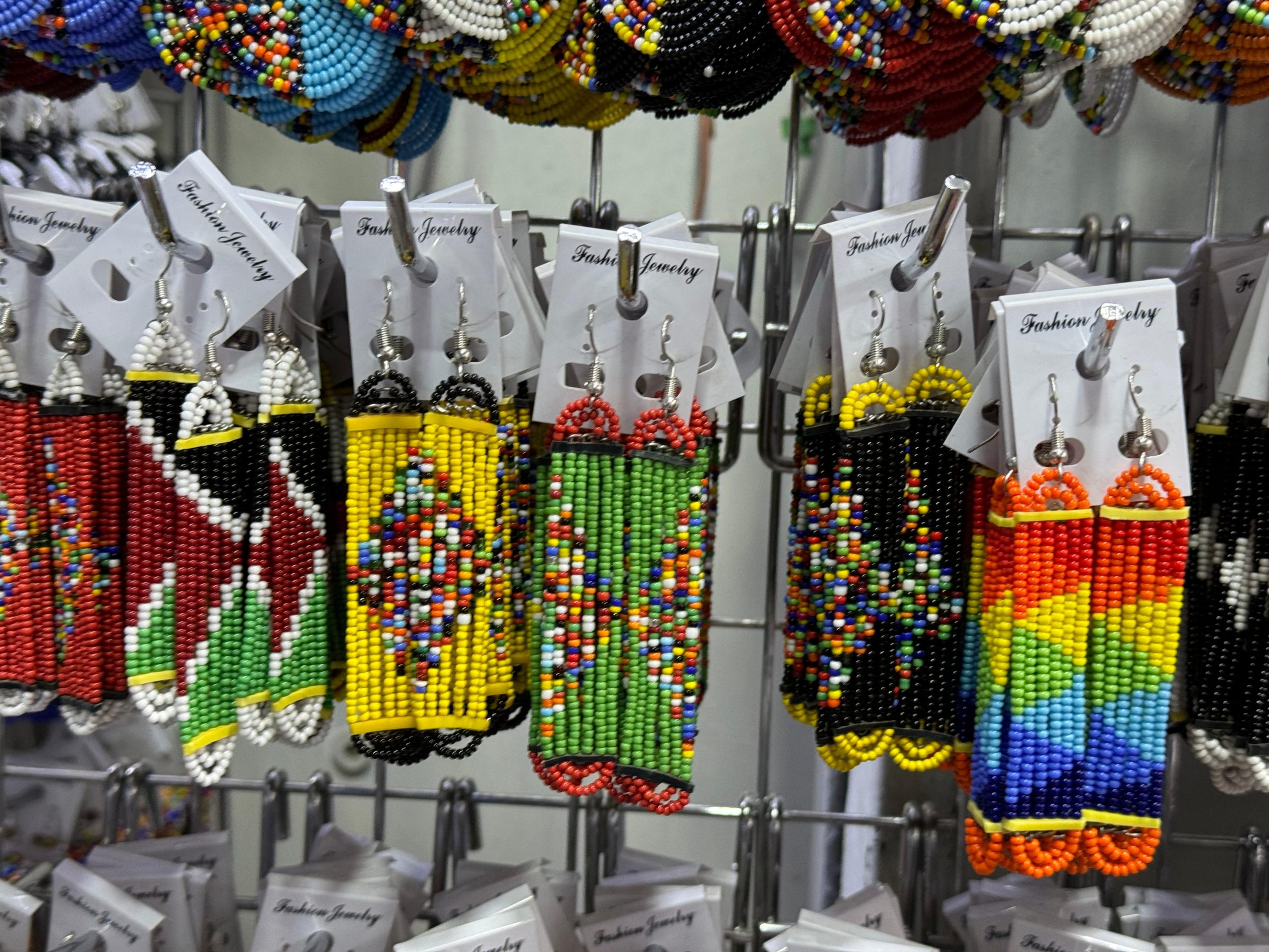 Handcrafted African Maasai Earrings - Image 4